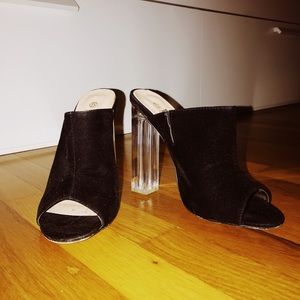 CLEAR Heel/Mule Pumps